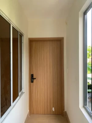 Mẫu cửa composite vân gỗ