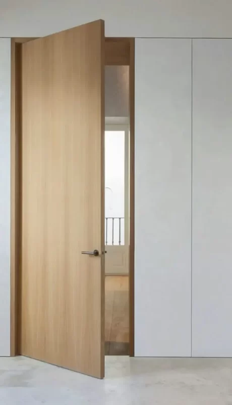 Cửa gỗ nhựa composite ShopDoor Bình Định bền đẹp chống nước