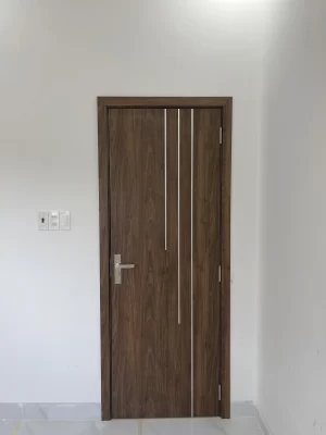 Mẫu cửa composite đẹp tại Ninh Hòa