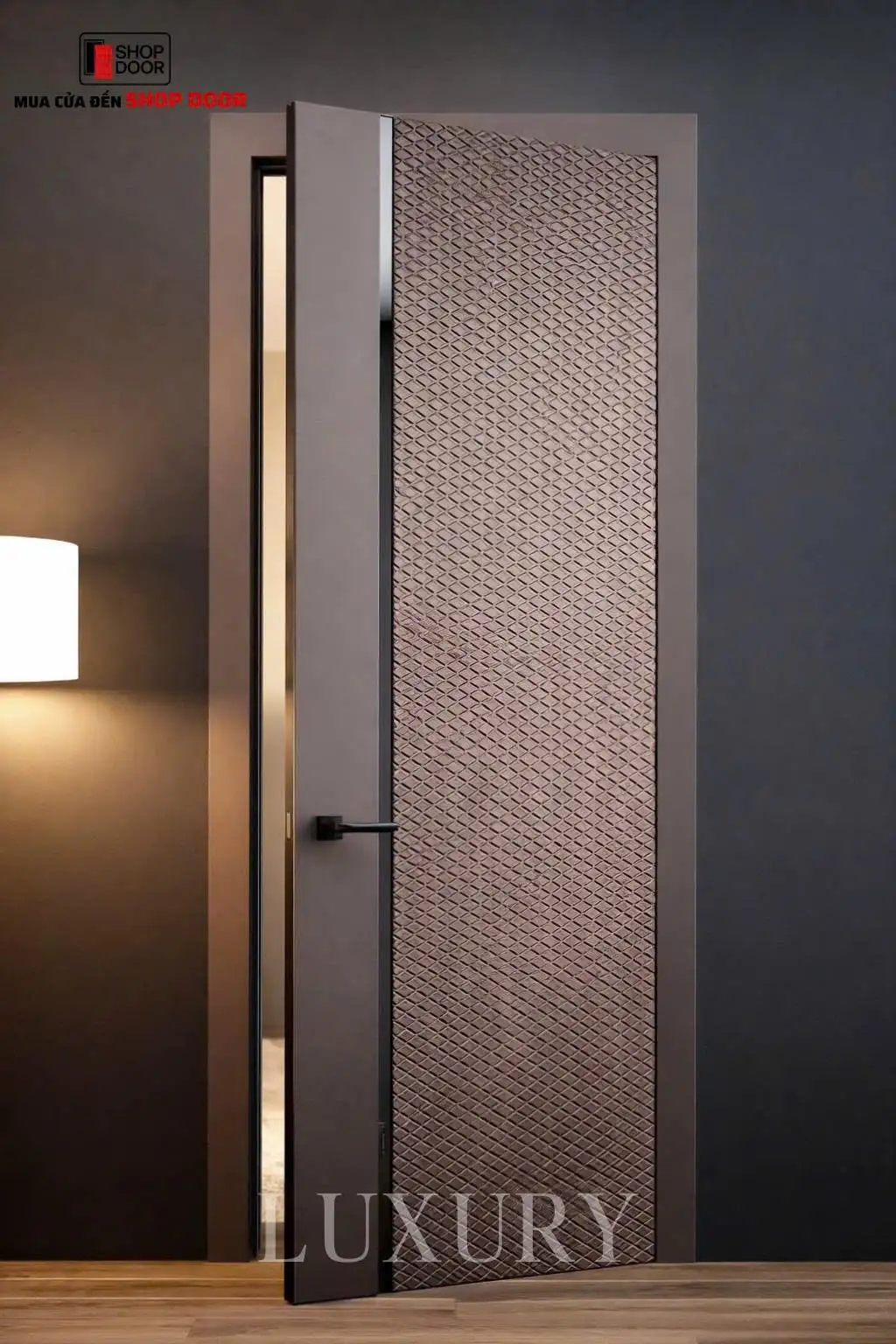 Cửa composite cao cấp phù hợp khí hậu ven biển Quy Nhơn