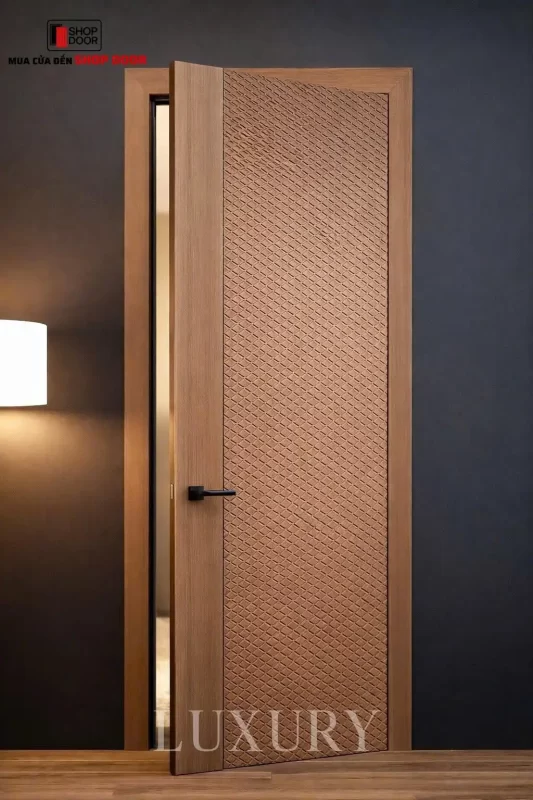 Cửa composite lắp đặt cho nhà ở tại Quy Nhơn Bình Định