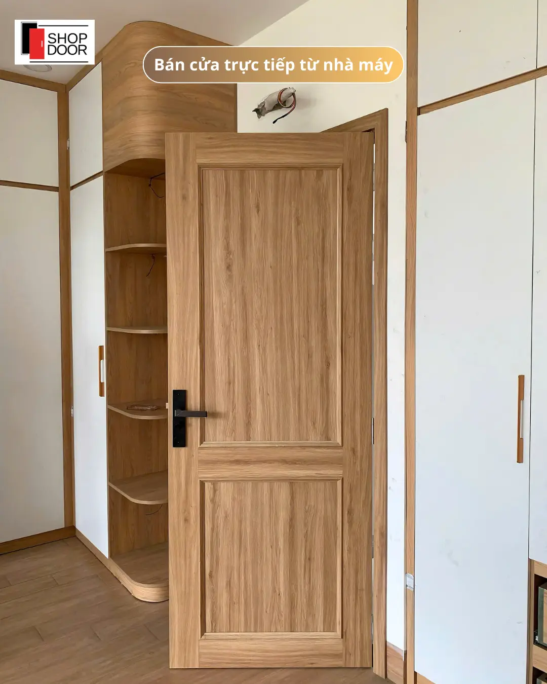 Cửa gỗ công nghiệp chống cháy phù hợp khí hậu biển Nha Trang