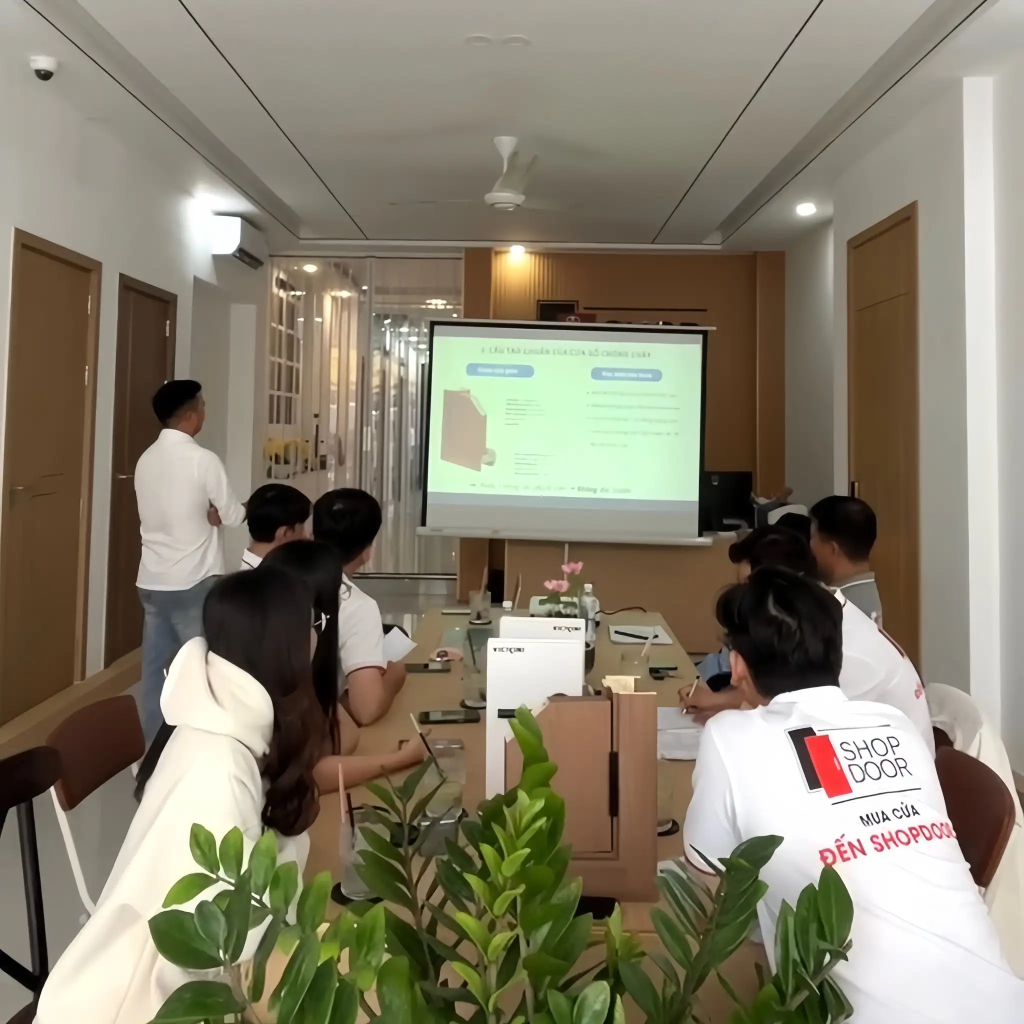 Đào tạo kiến thức cấu tạo và tiêu chuẩn kỹ thuật cửa chống cháy