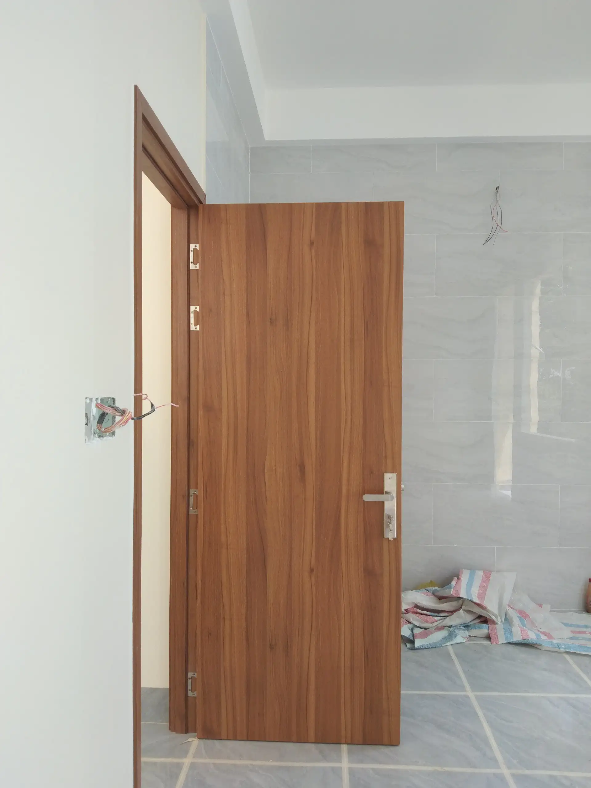 Cửa gỗ chống cháy sử dụng trong điều kiện khí hậu Nha Trang