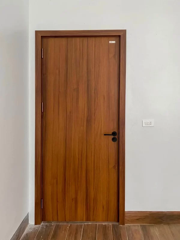 Cửa composite Bình Định phù hợp với nhà ở khí hậu miền Trung